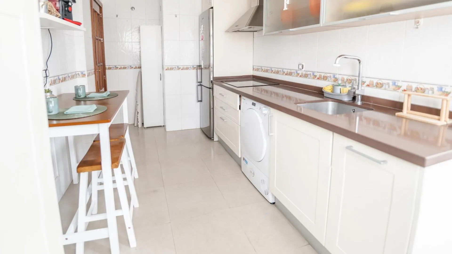 Global Atarfe Living Apartman